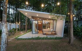 Lake View Villa Flamingo Dai Lai By Resident